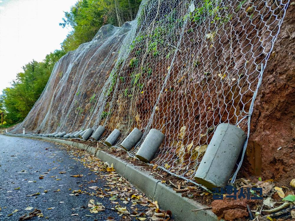 How Can Landslides Be Predicted and Prepared For?